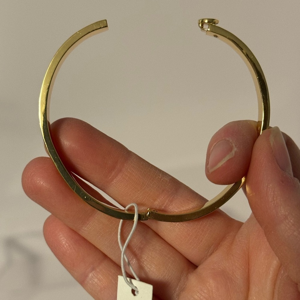 Tory Burch NWT Icon T Monogram Hinge Gold-Toned Pink Enamel Bangle Bracelet - Picture 9 of 11